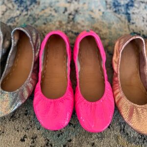 Tieks - POP PINK 🩷 Size 8!